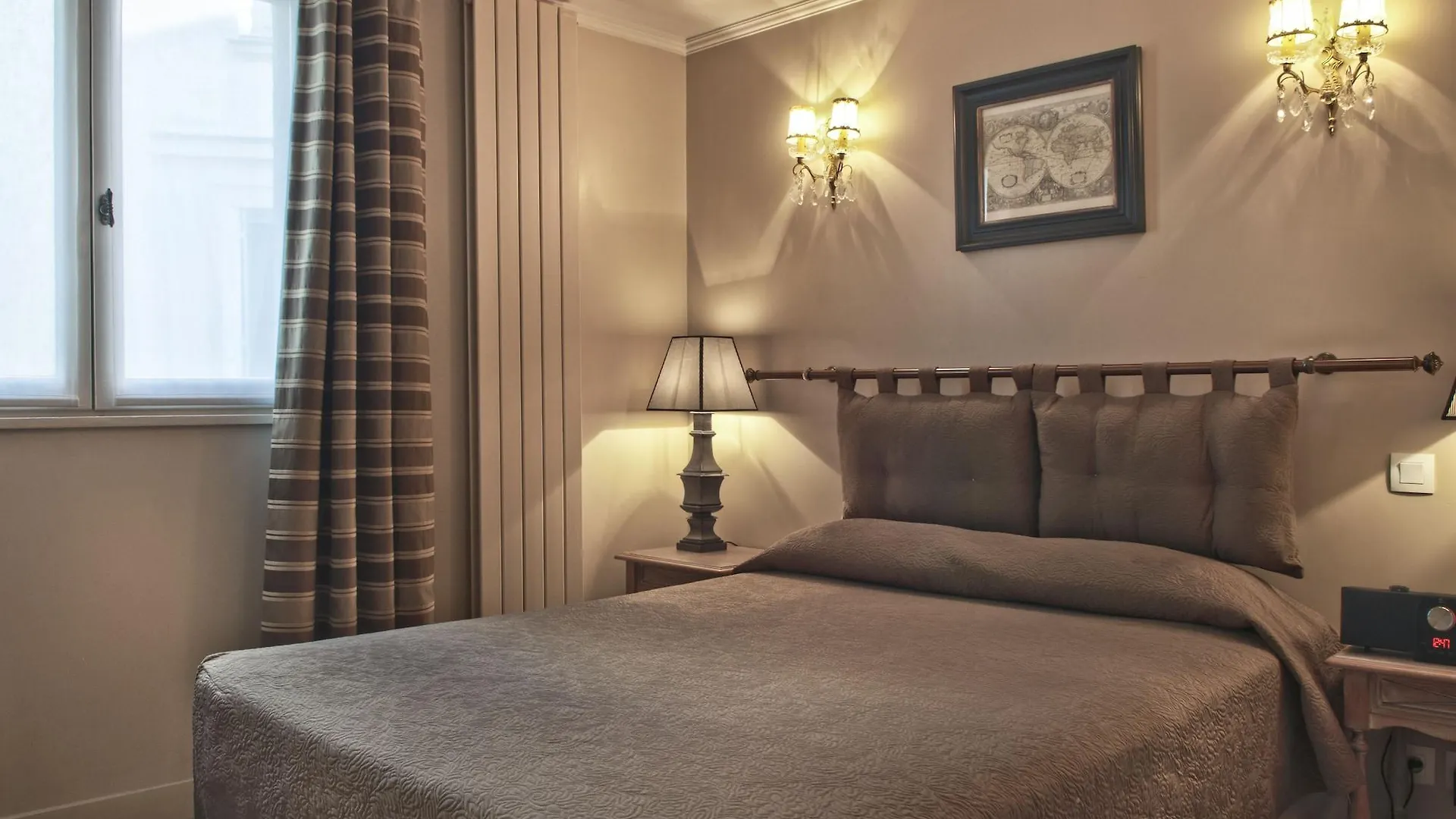 Hotel Albe Bastille 3*